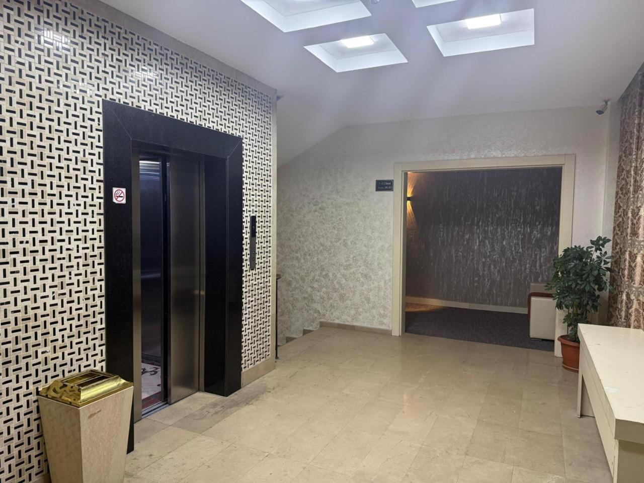 Black Mont Inn Hotel باكو المظهر الخارجي الصورة