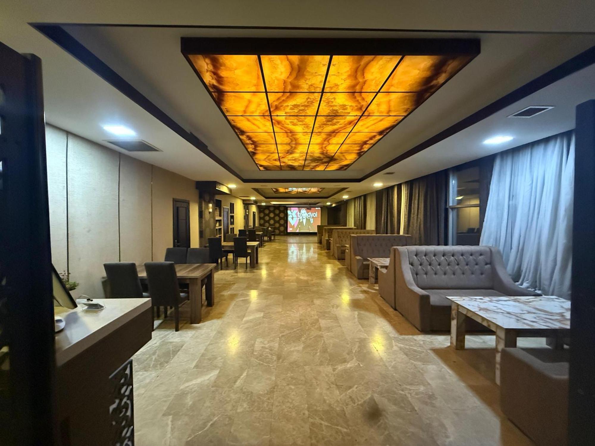 Black Mont Inn Hotel باكو المظهر الخارجي الصورة