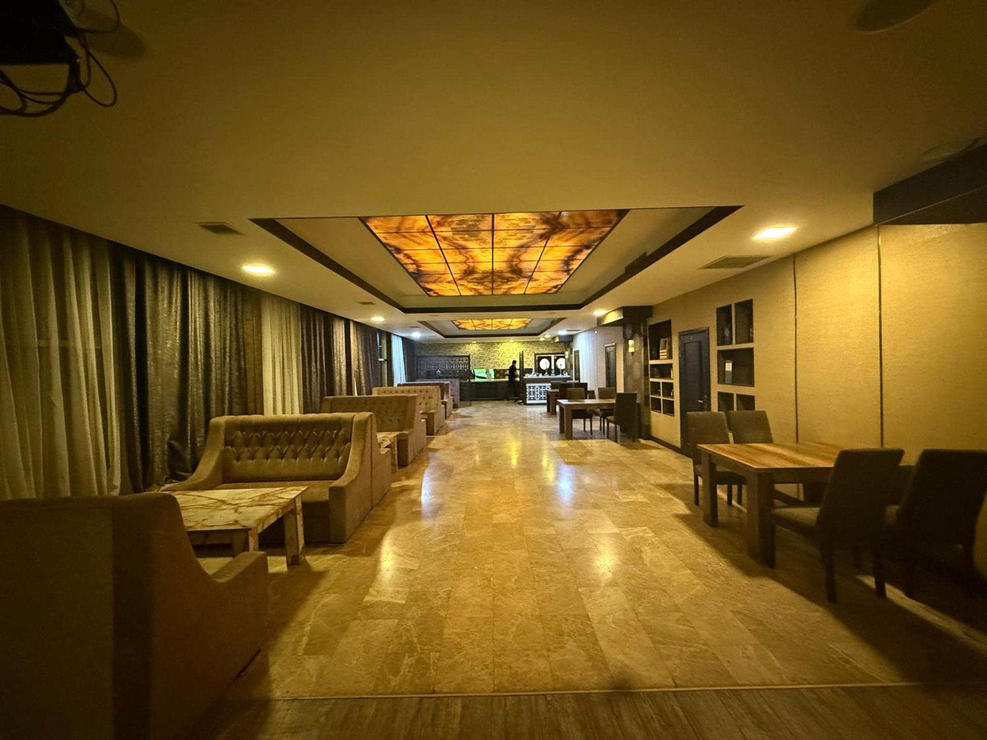 Black Mont Inn Hotel باكو المظهر الخارجي الصورة