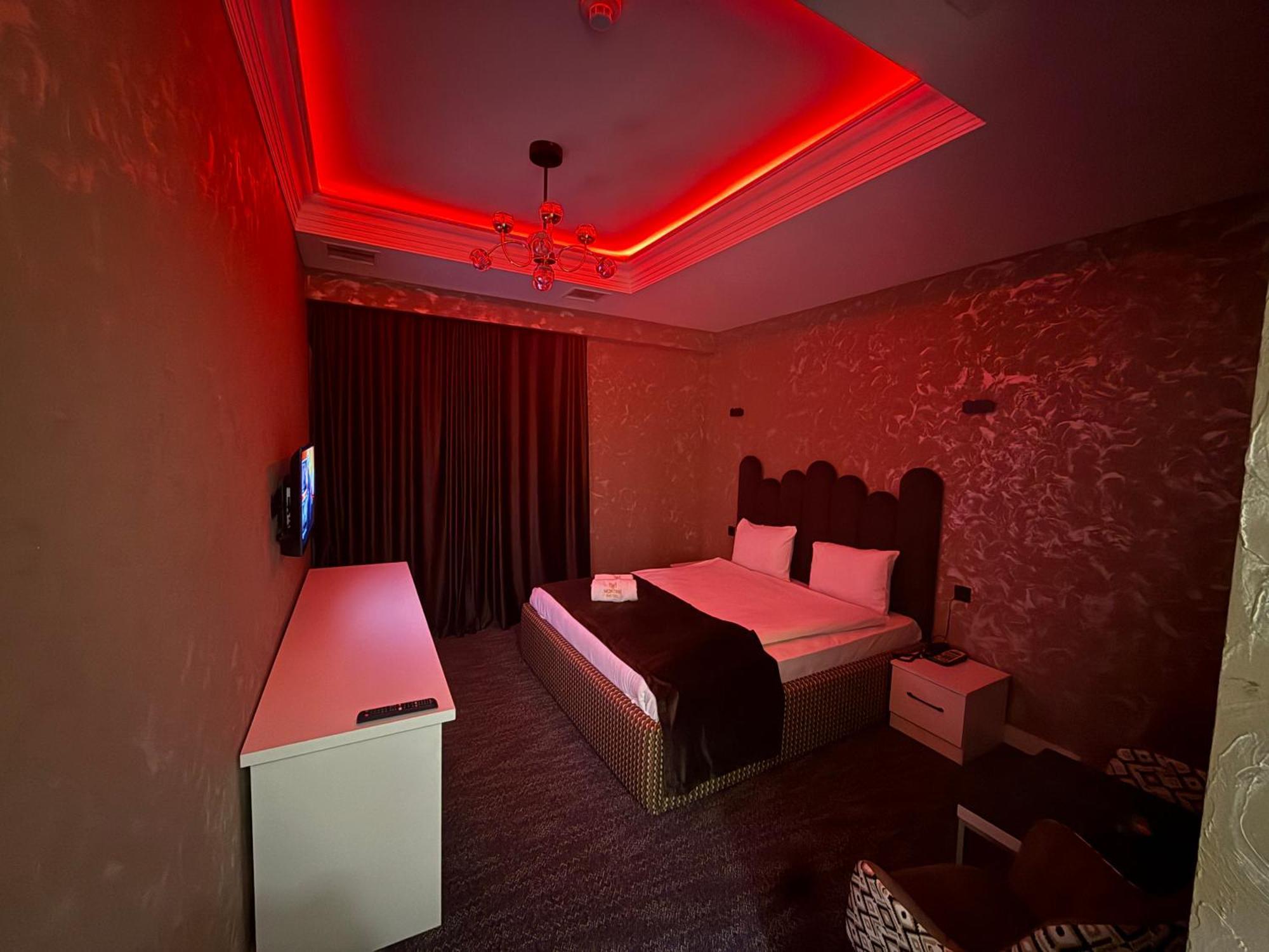 Black Mont Inn Hotel باكو المظهر الخارجي الصورة