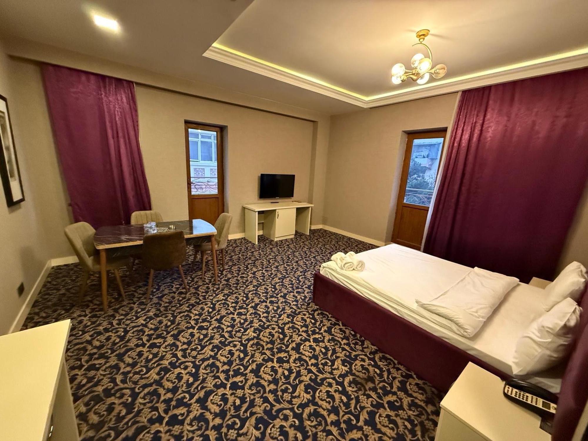 Black Mont Inn Hotel باكو المظهر الخارجي الصورة