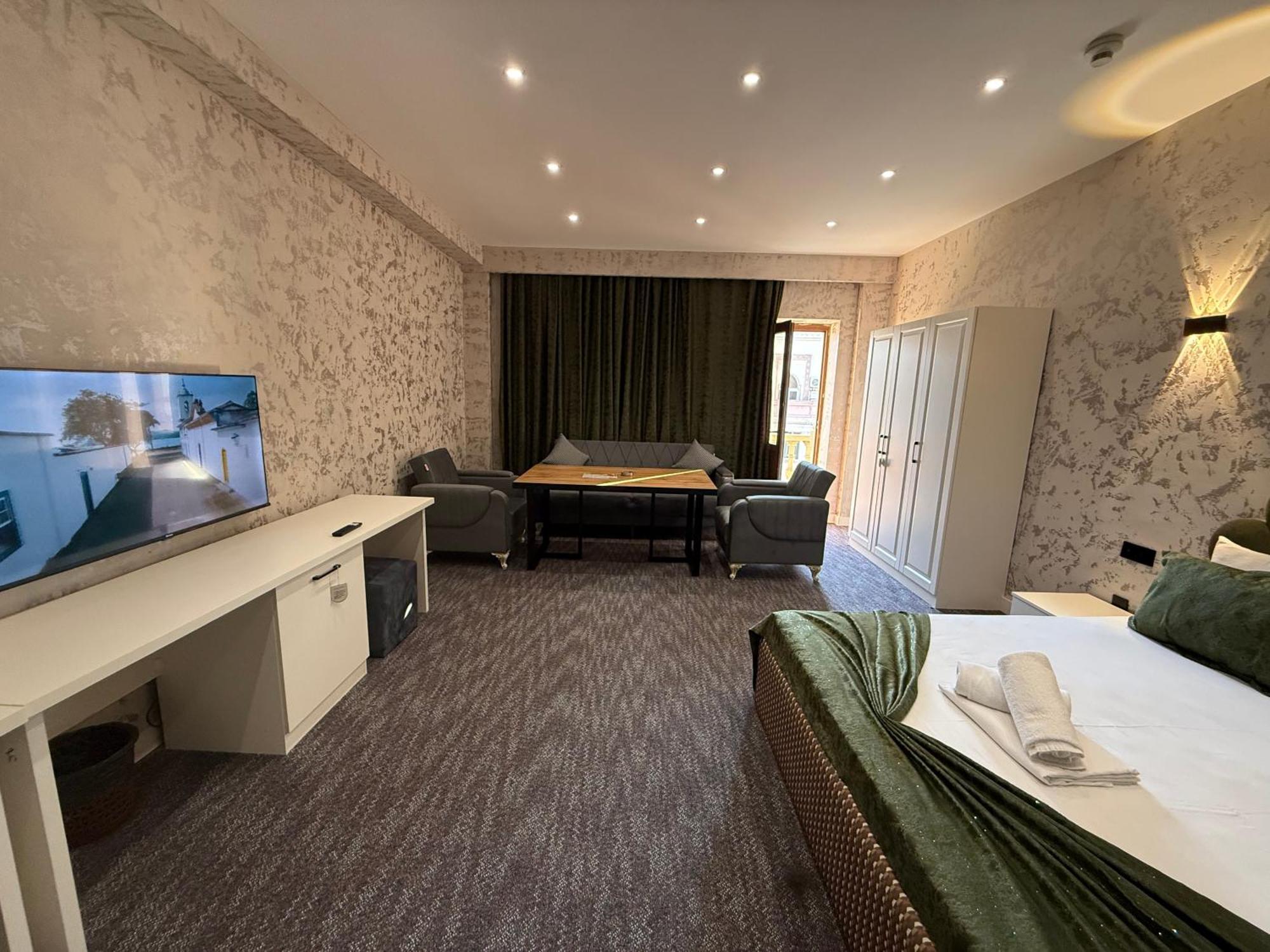 Black Mont Inn Hotel باكو المظهر الخارجي الصورة
