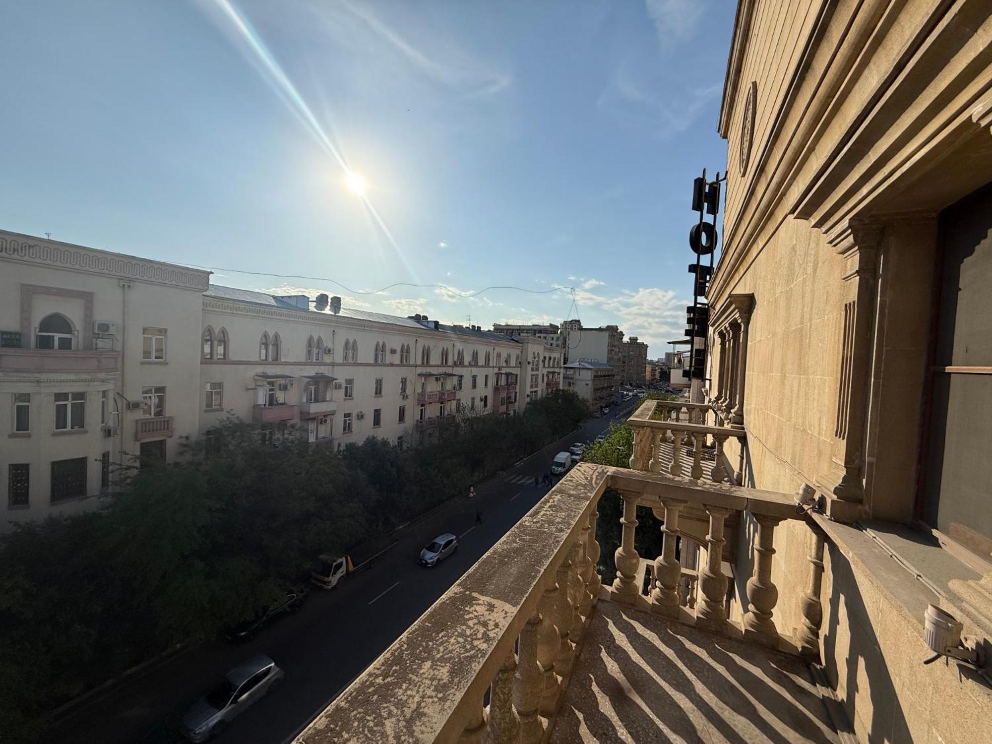Black Mont Inn Hotel باكو المظهر الخارجي الصورة